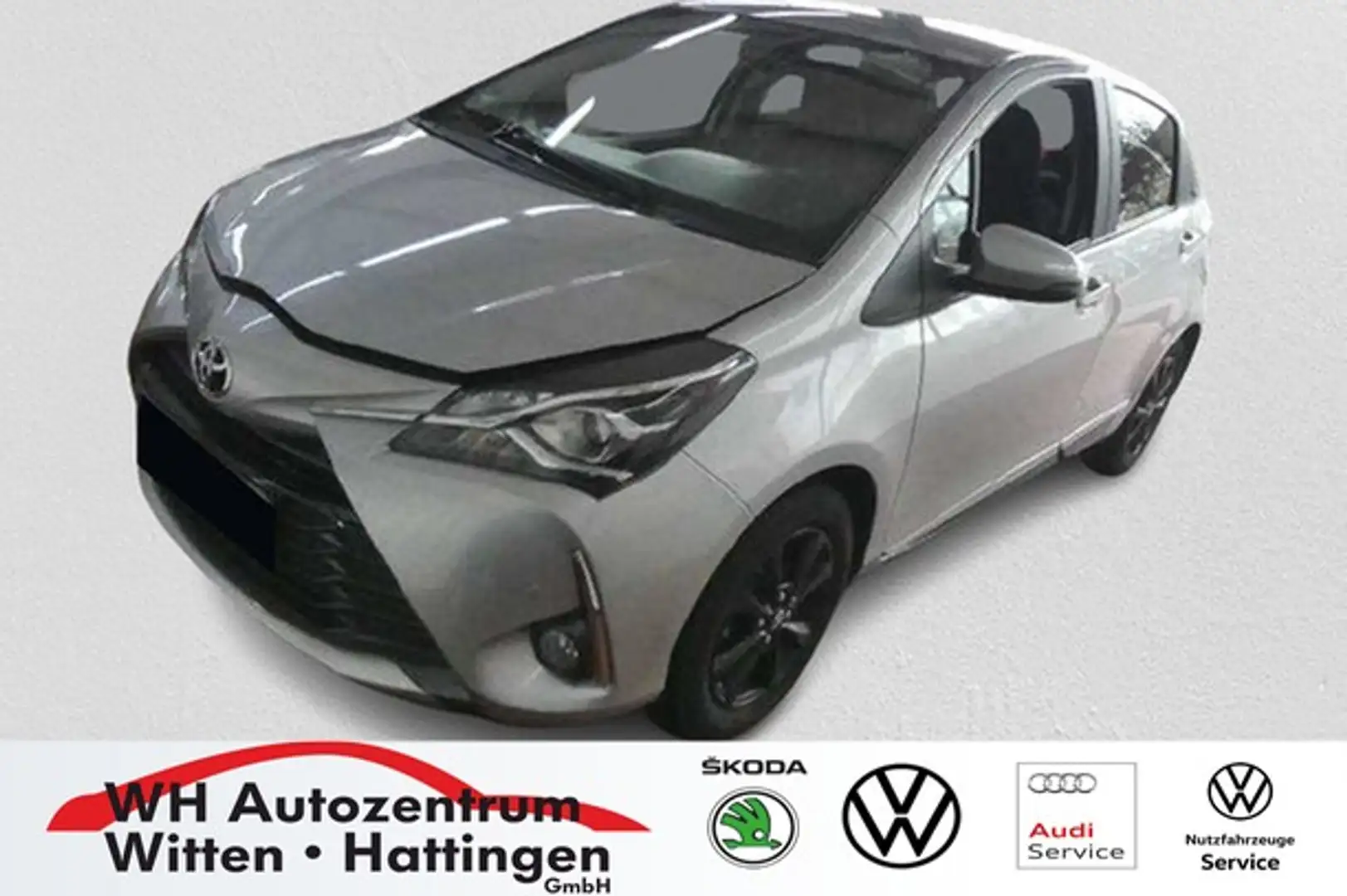 Toyota Yaris 1.5 Team D KLIMA REARVIEW SITZHZG Срібний - 1