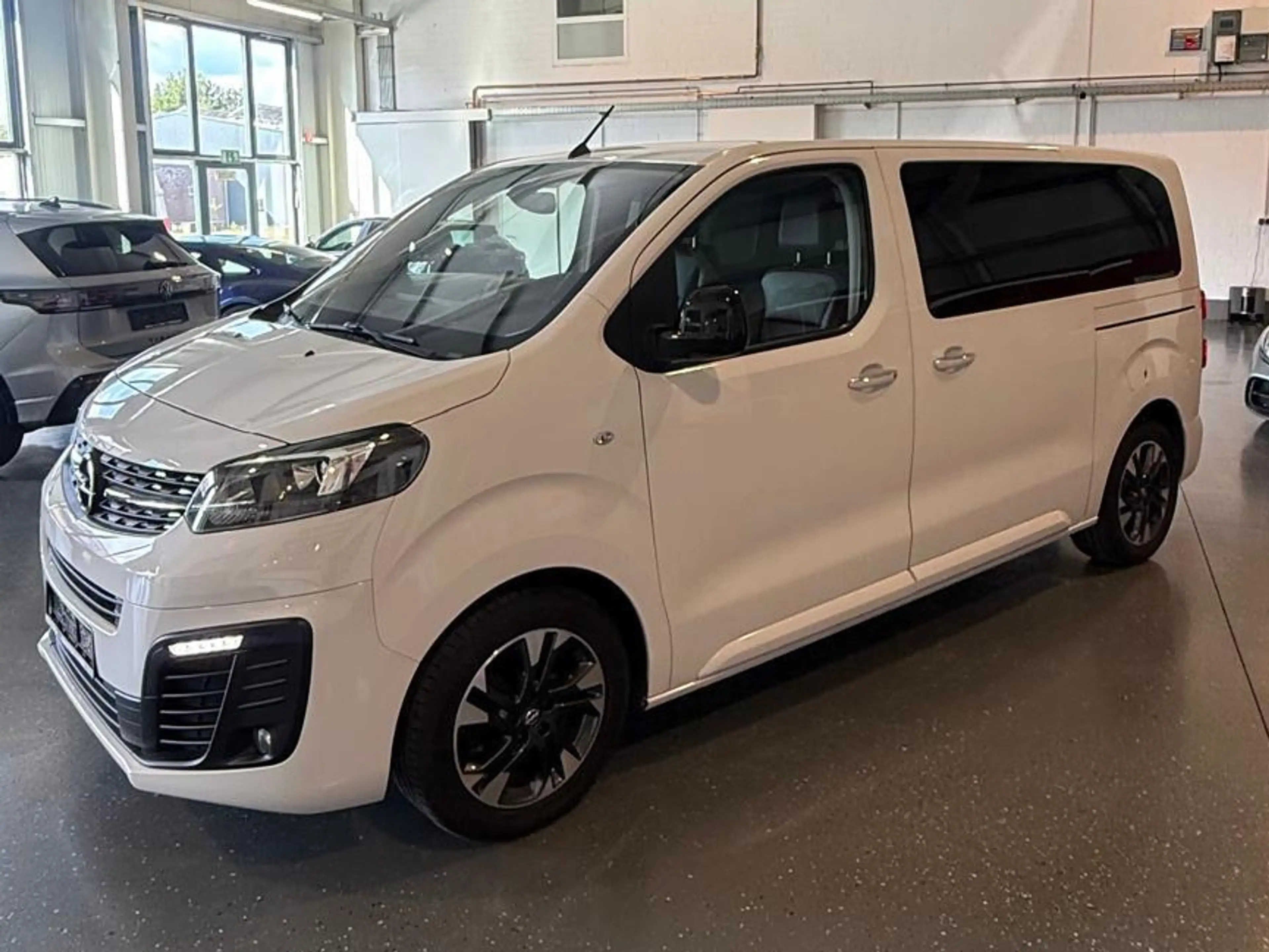 Opel Zafira Life Tourer M (L2)/ Leder/AT/Alu Kupplung