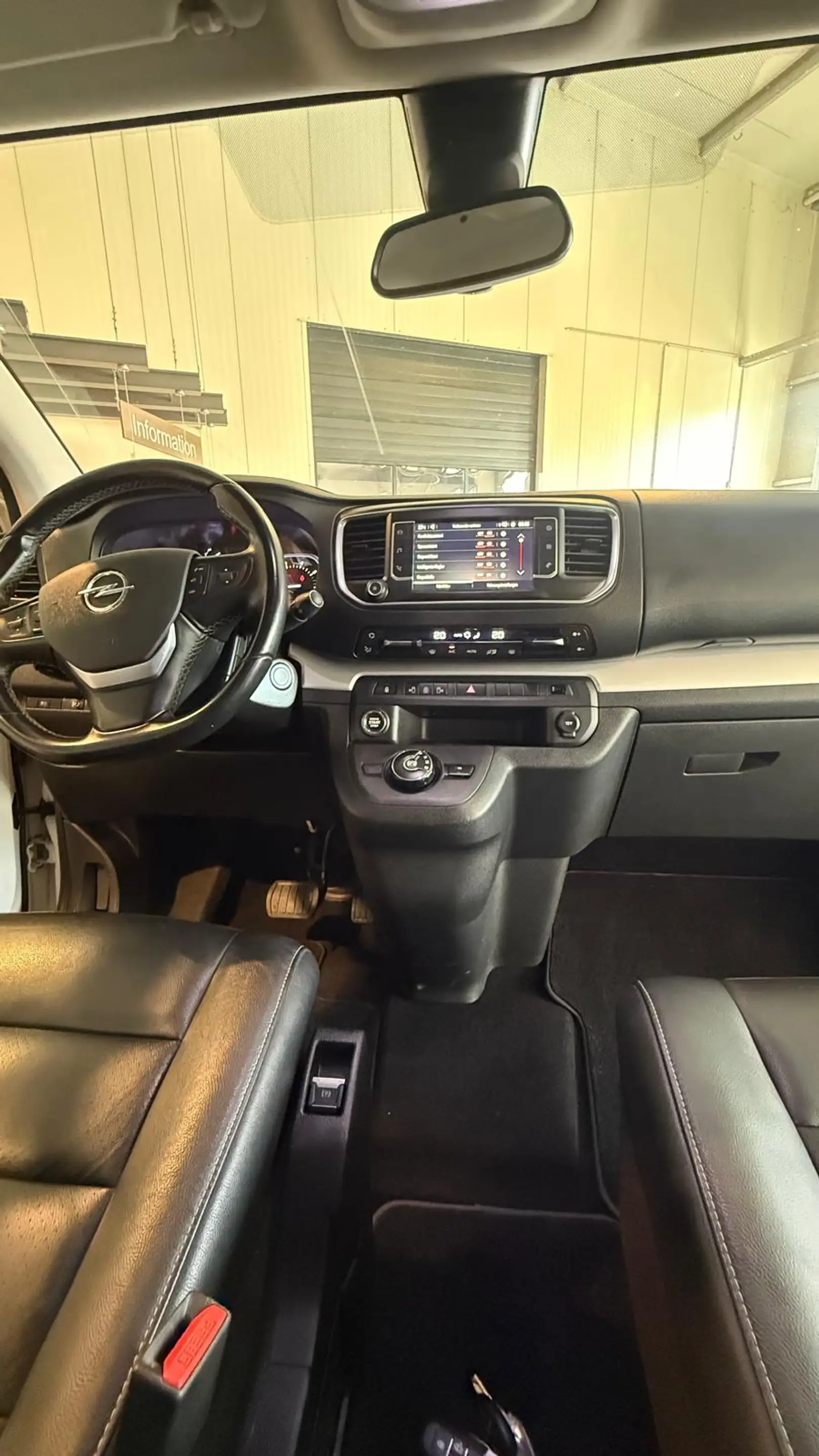 Opel Zafira Life Tourer M (L2)/ Leder/AT/Alu Kupplung — photo 14