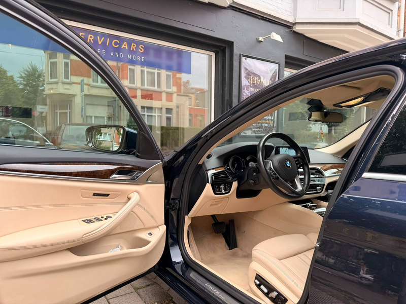 BMW 530 0484 49 55 12 | BMW 530iXAS / CAM 360 / Semi - Virtual Cockpit / CarPlay / GAR 12 MOIS — photo 9