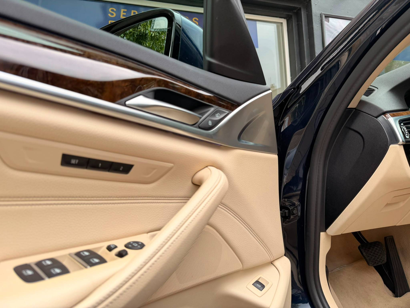 BMW 530 0484 49 55 12 | BMW 530iXAS / CAM 360 / Semi - Virtual Cockpit / CarPlay / GAR 12 MOIS — photo 10