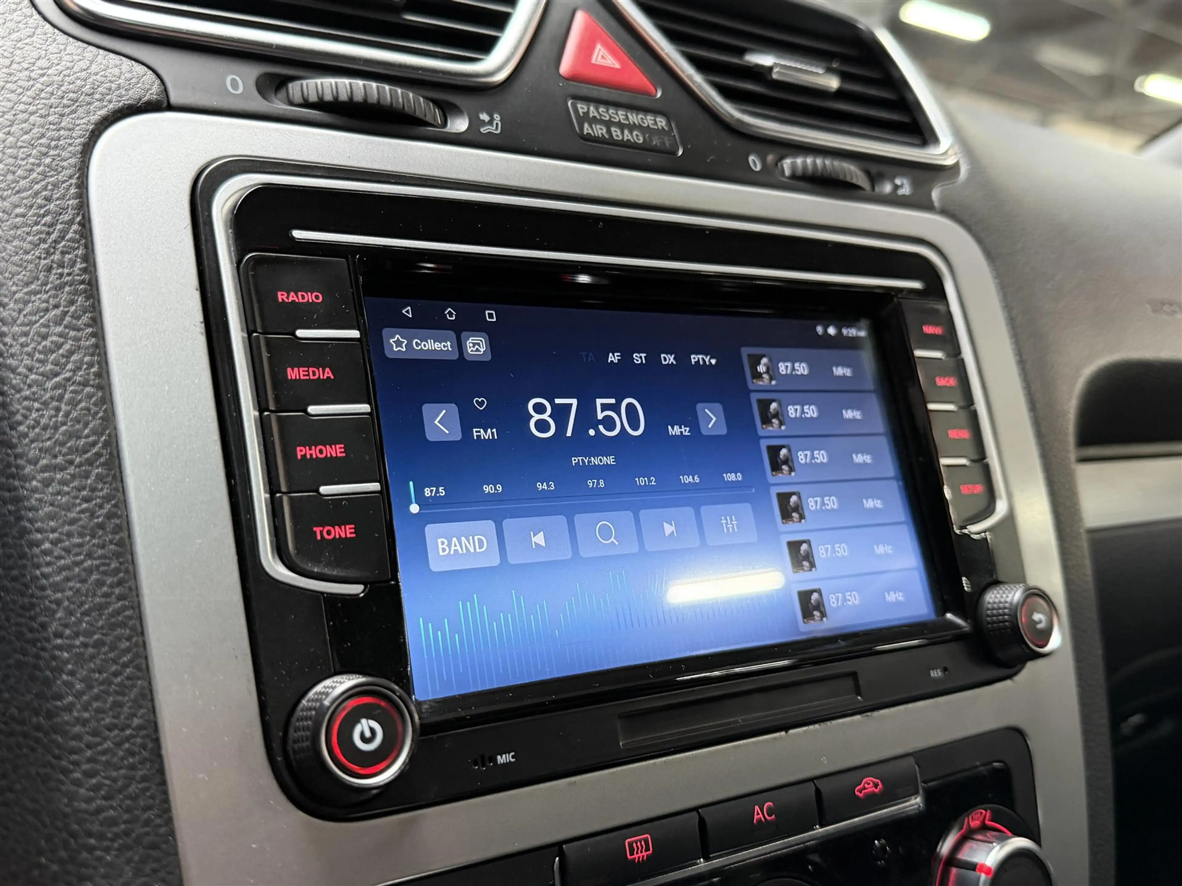 Volkswagen Scirocco 1.4 TSI Dak! Maxton! Clima! Navi! — photo 16