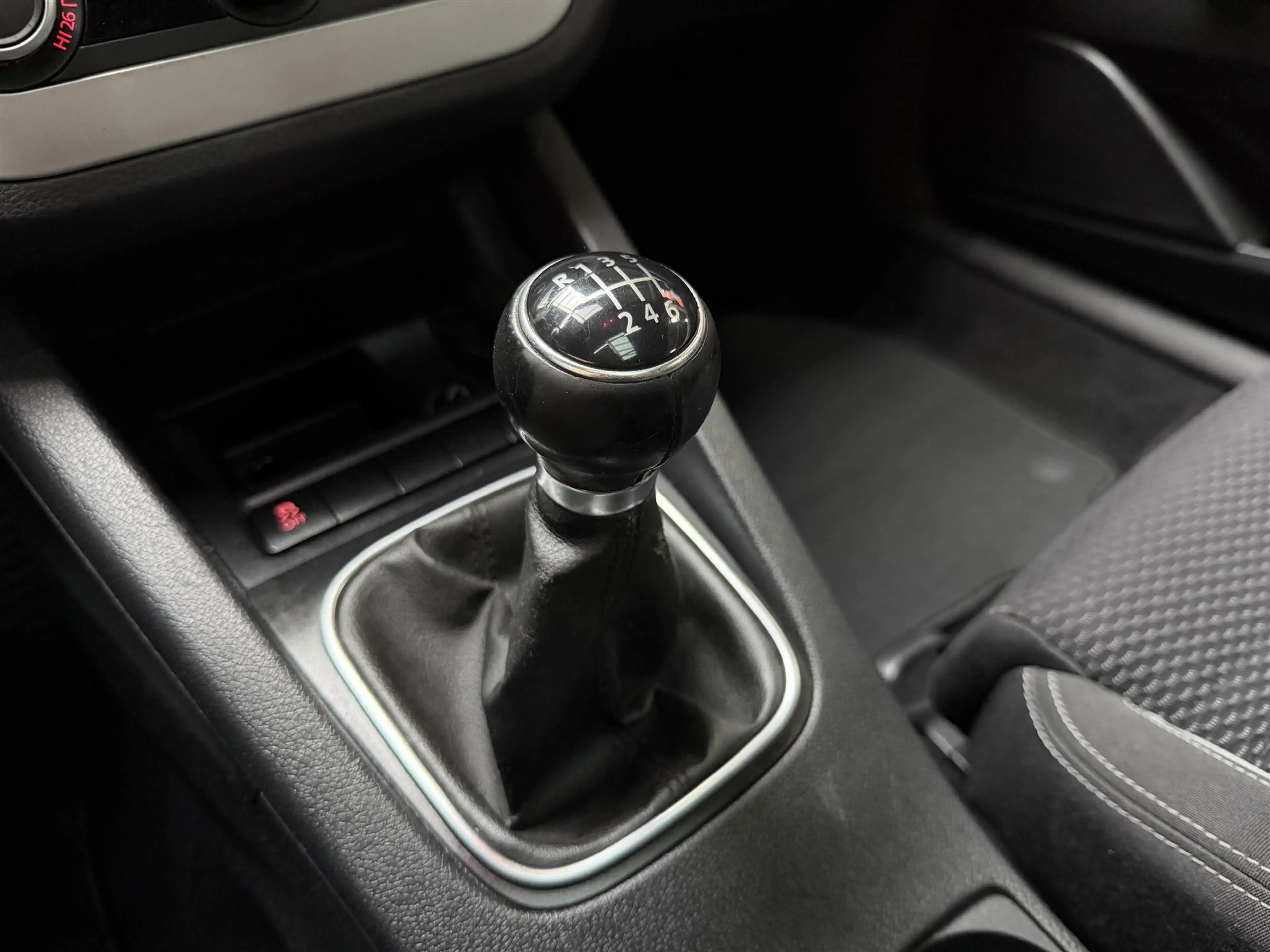 Volkswagen Scirocco 1.4 TSI Dak! Maxton! Clima! Navi! — photo 19