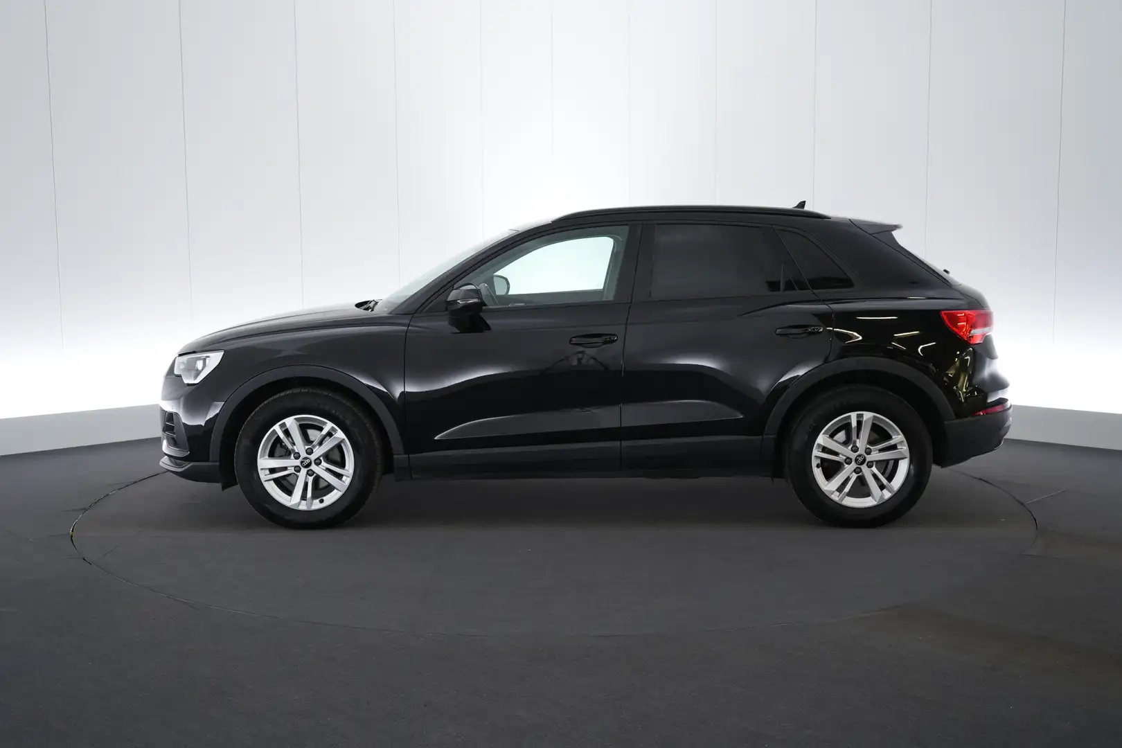 Audi Q3 35 TDi S-Tronic Business Ed. LED GPS PDC Carplay C Noir - 2