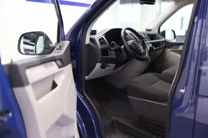 Annonce voiture d'occasion Volkswagen T6 Kombi - CARADIZE