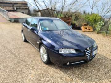 2.4 jtdm Exclusive 185cv