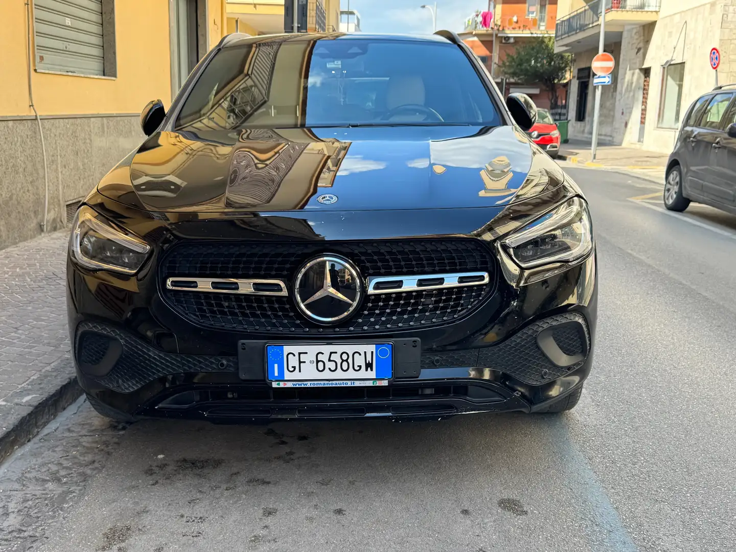 Mercedes-Benz GLA 200 GLA 200 d Sport 4matic auto Nero - 1