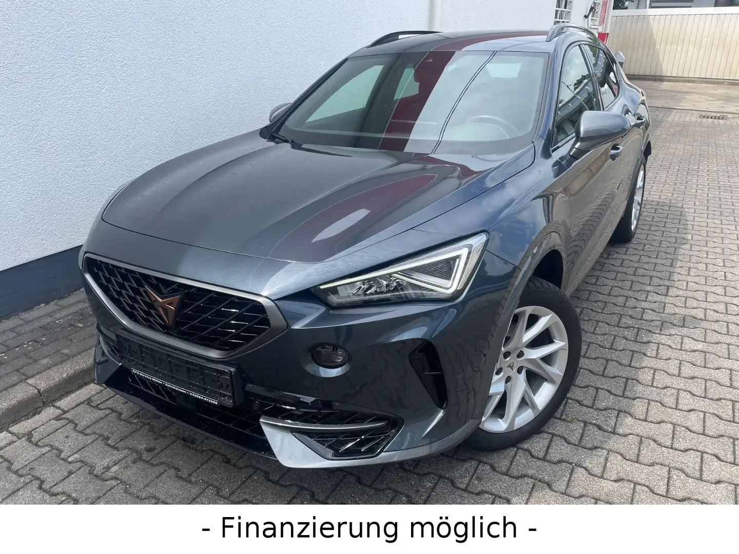 CUPRA Formentor 1.5 TSI NAVI/3Zonen Klima/Alu18"/AHK Grau - 1