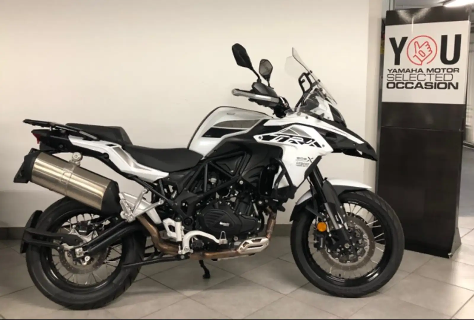 Benelli TRK 502 Turismo Blanco - 1