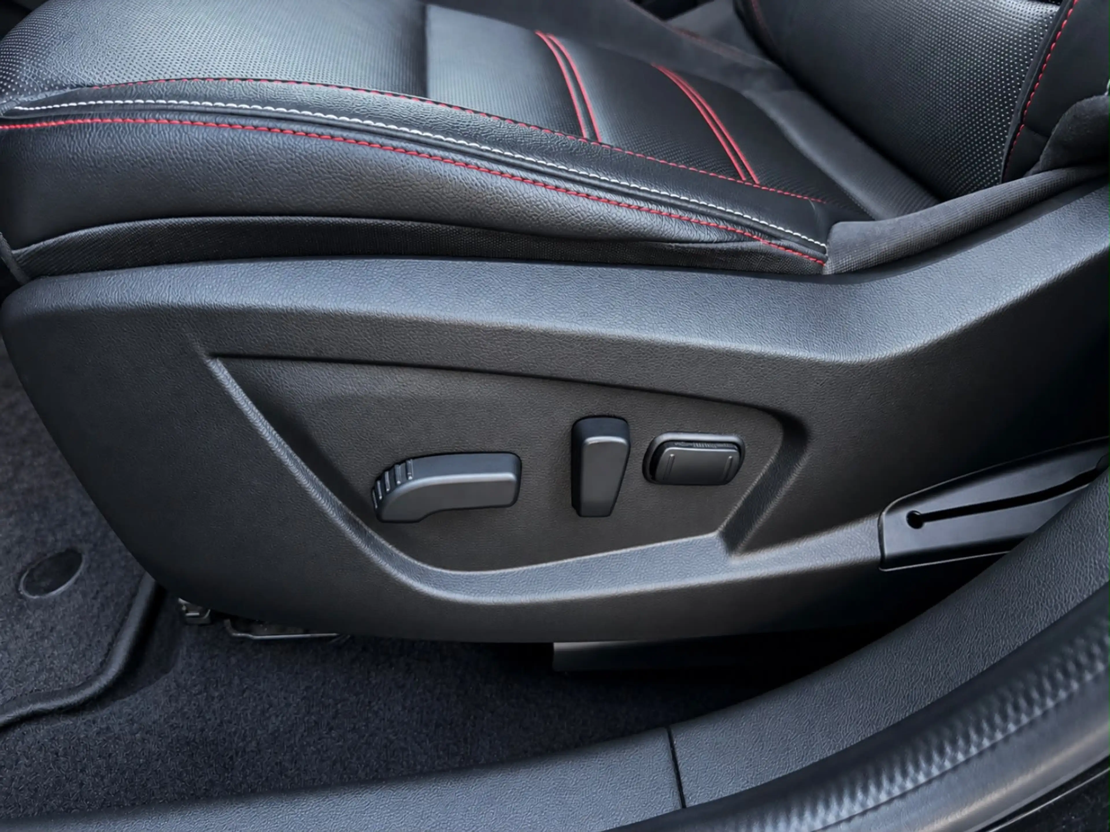 Renault Arkana E-TECH 1.6i R.S.Line * AUTOMATIQUE * 1 PROPRIÉTAIRE * — photo 15