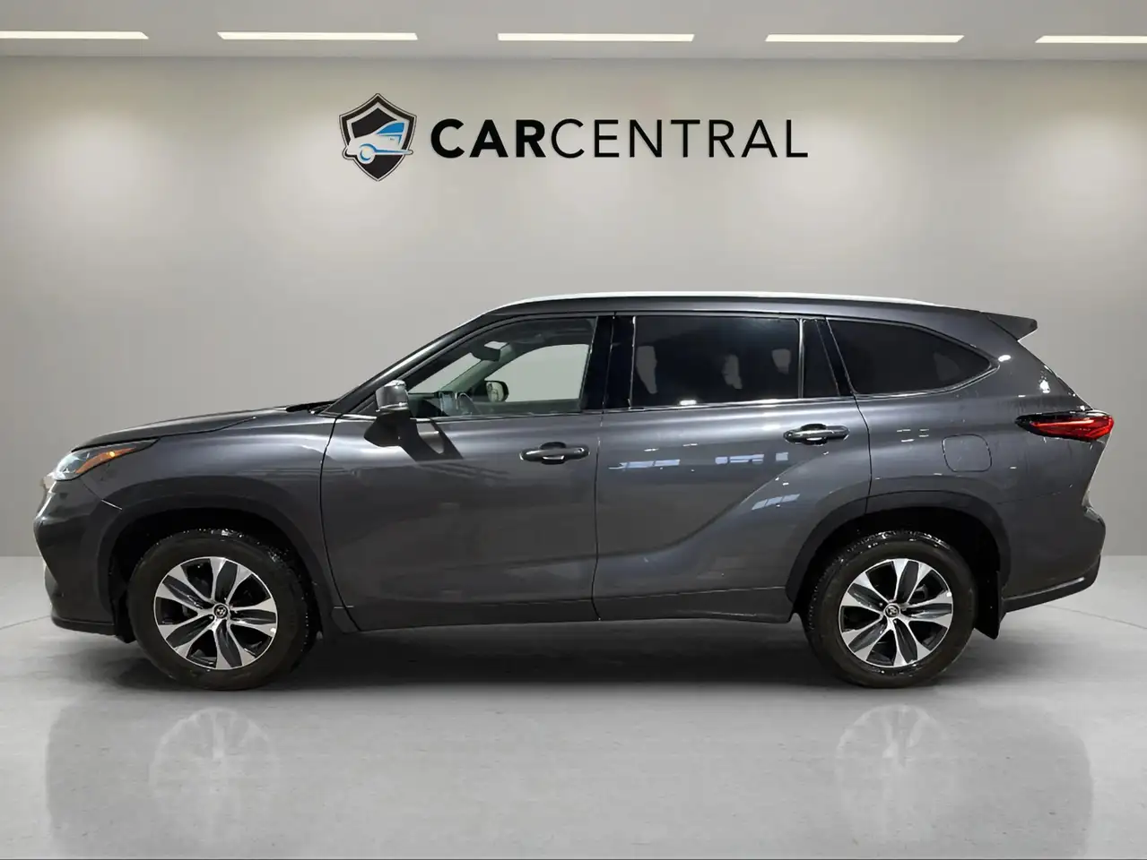 Toyota Highlander снимка Toyota Highlander