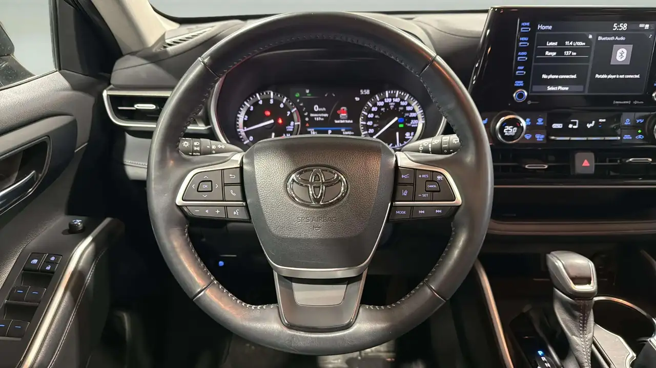 Toyota Highlander снимка Toyota Highlander