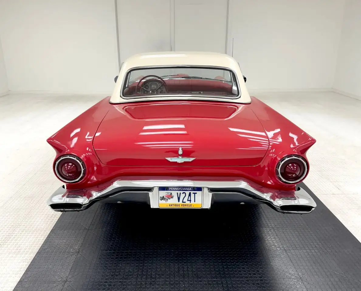 Ford Thunderbird Convertible, foto 10