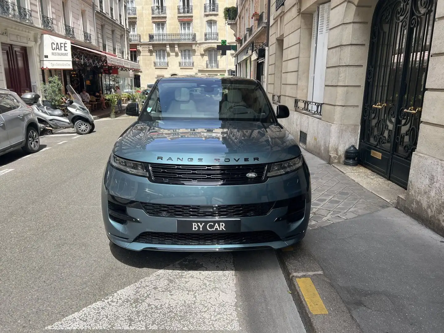 Land Rover Range Rover Sport p510e autobiography - 2