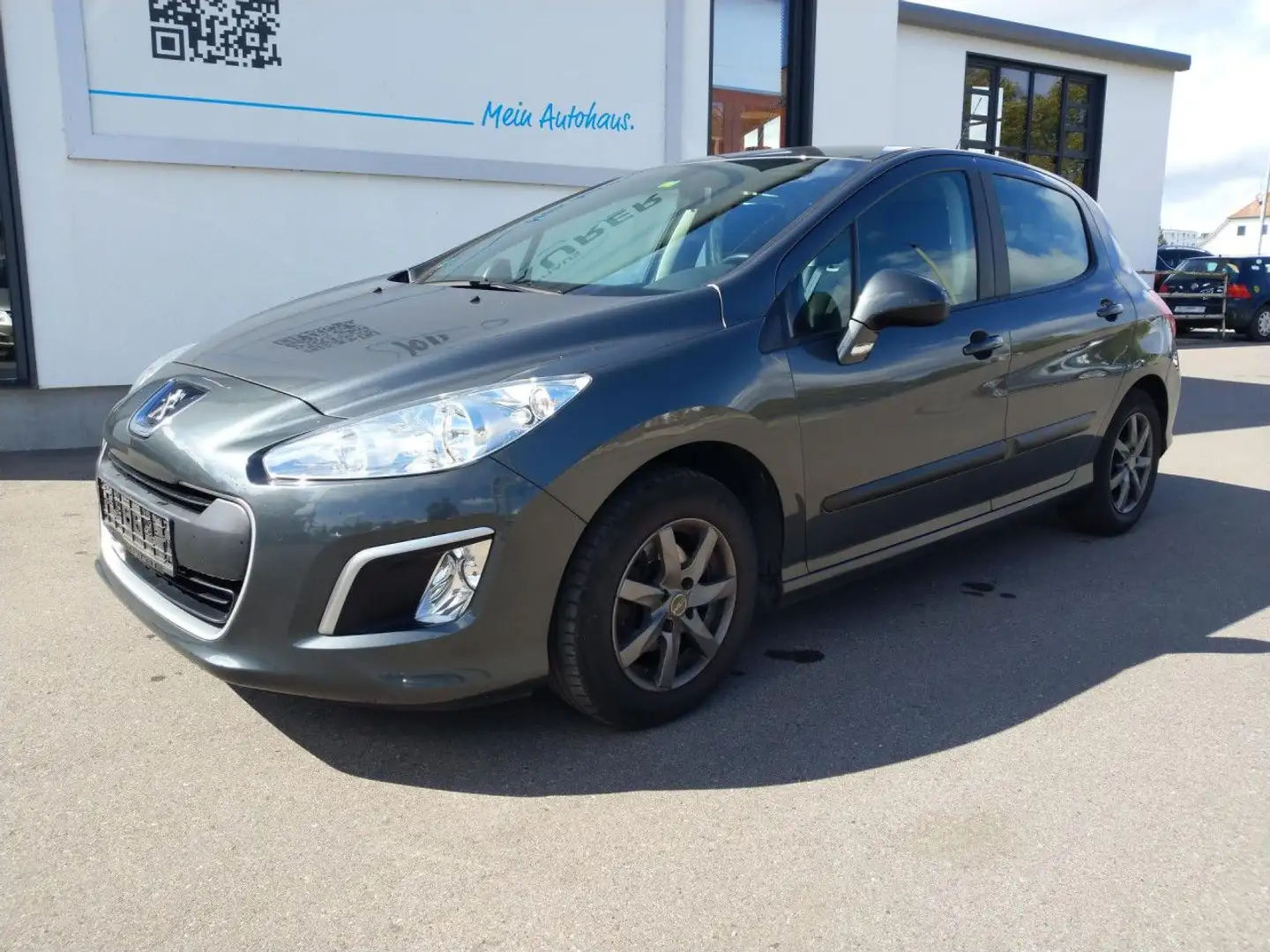 Peugeot 308 1,4 Klimaanlage Tempomat Alu Radio CD Grau - 2