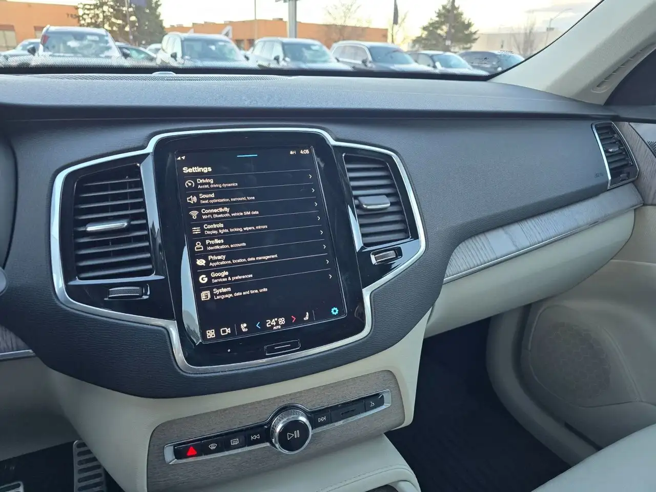 Volvo XC90 снимка Volvo XC90