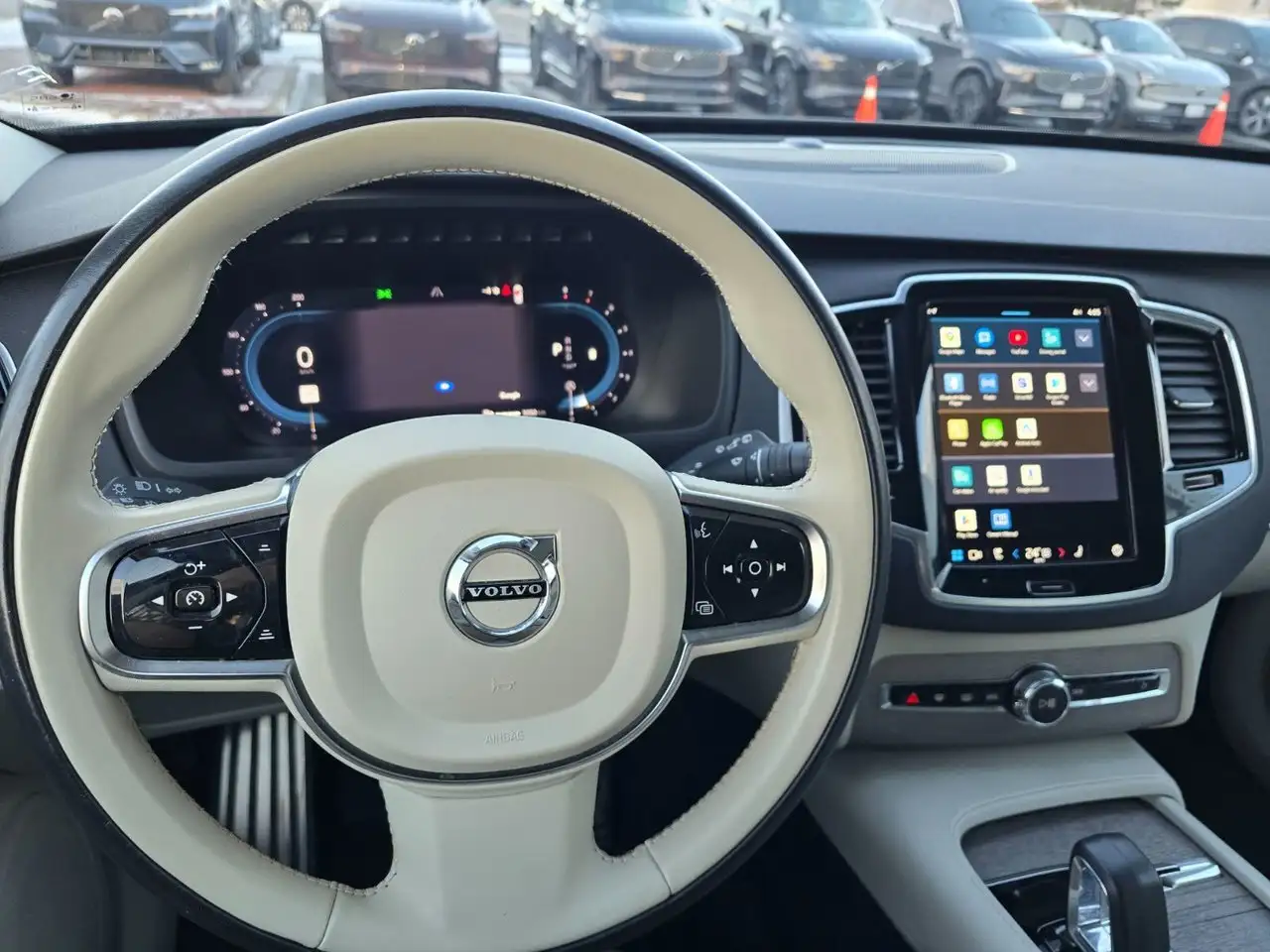 Volvo XC90 снимка Volvo XC90