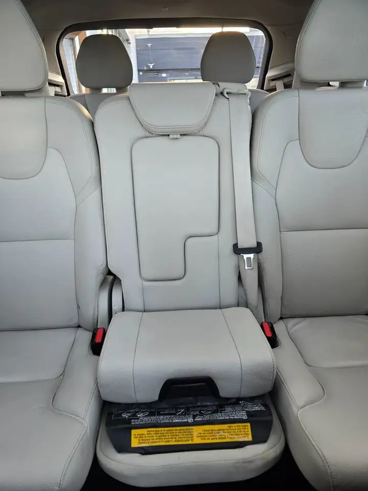 Volvo XC90 снимка Volvo XC90