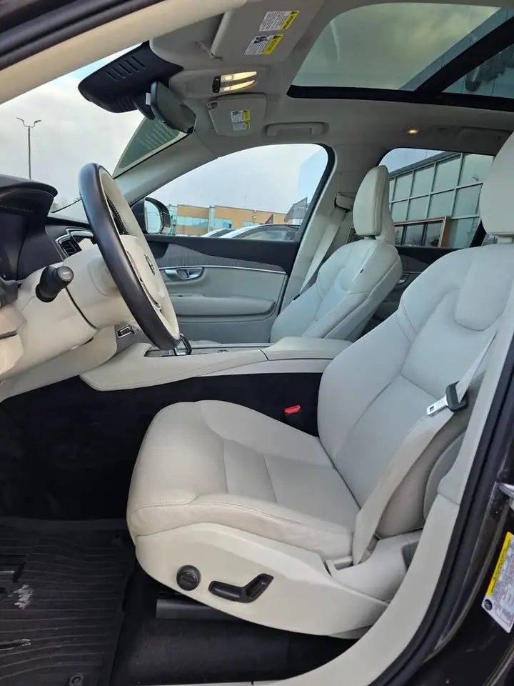 Volvo XC90 снимка Volvo XC90