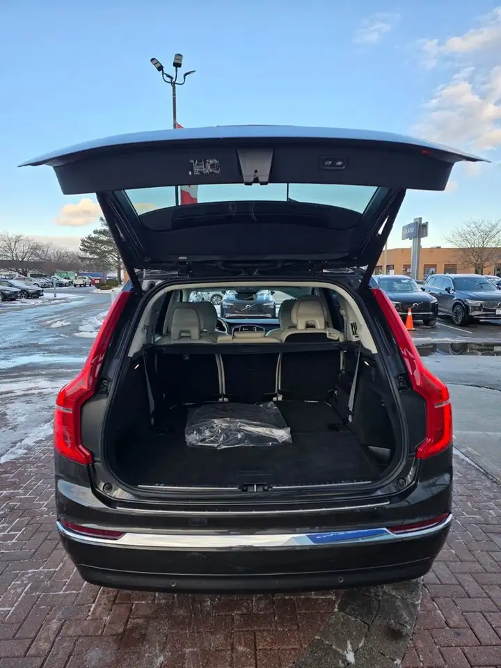 Volvo XC90 снимка Volvo XC90