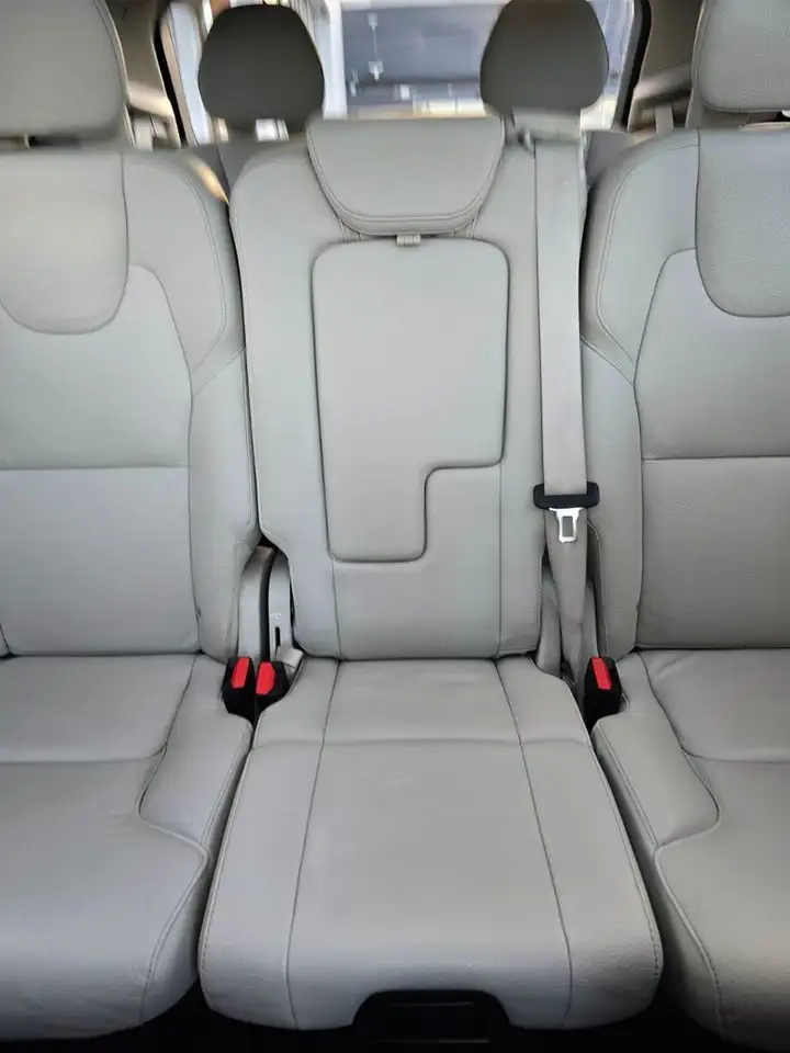 Volvo XC90 снимка Volvo XC90