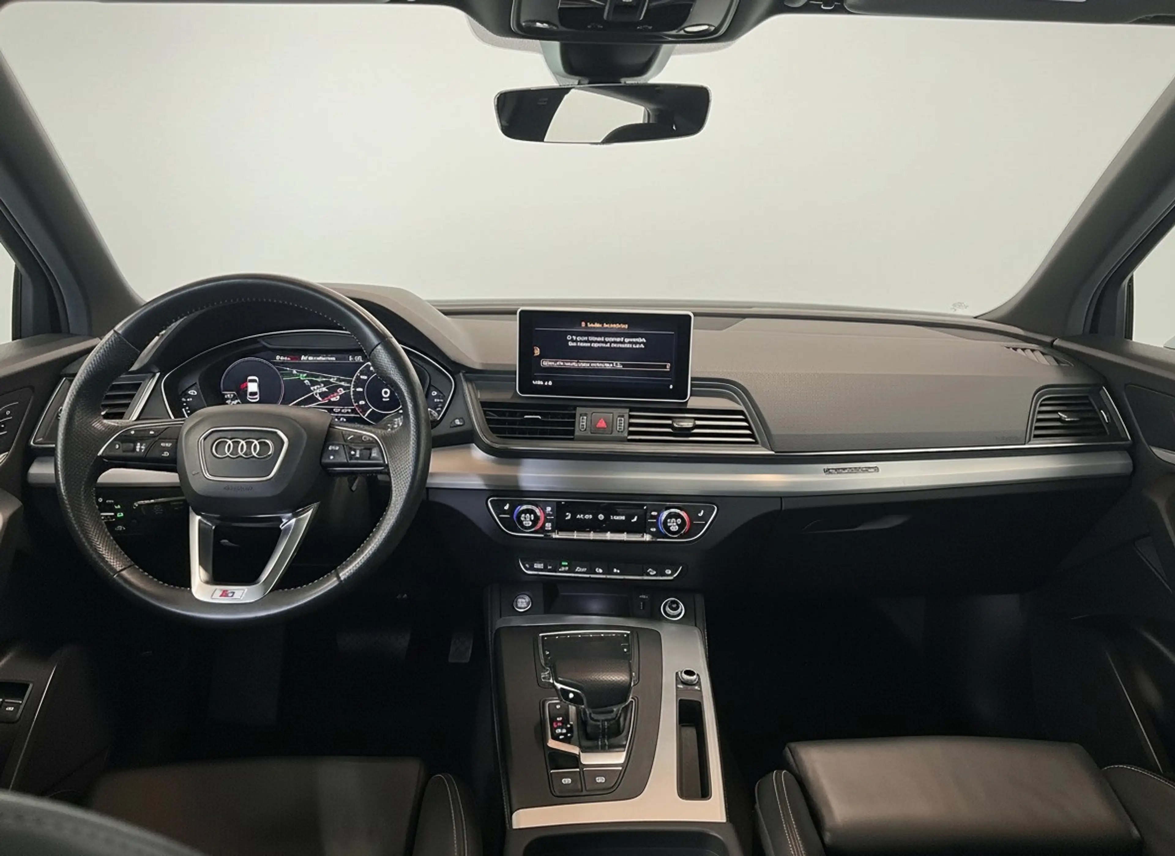 Audi Q5 55 TFSI e quattro Competition - S-line - Panorama — photo 6