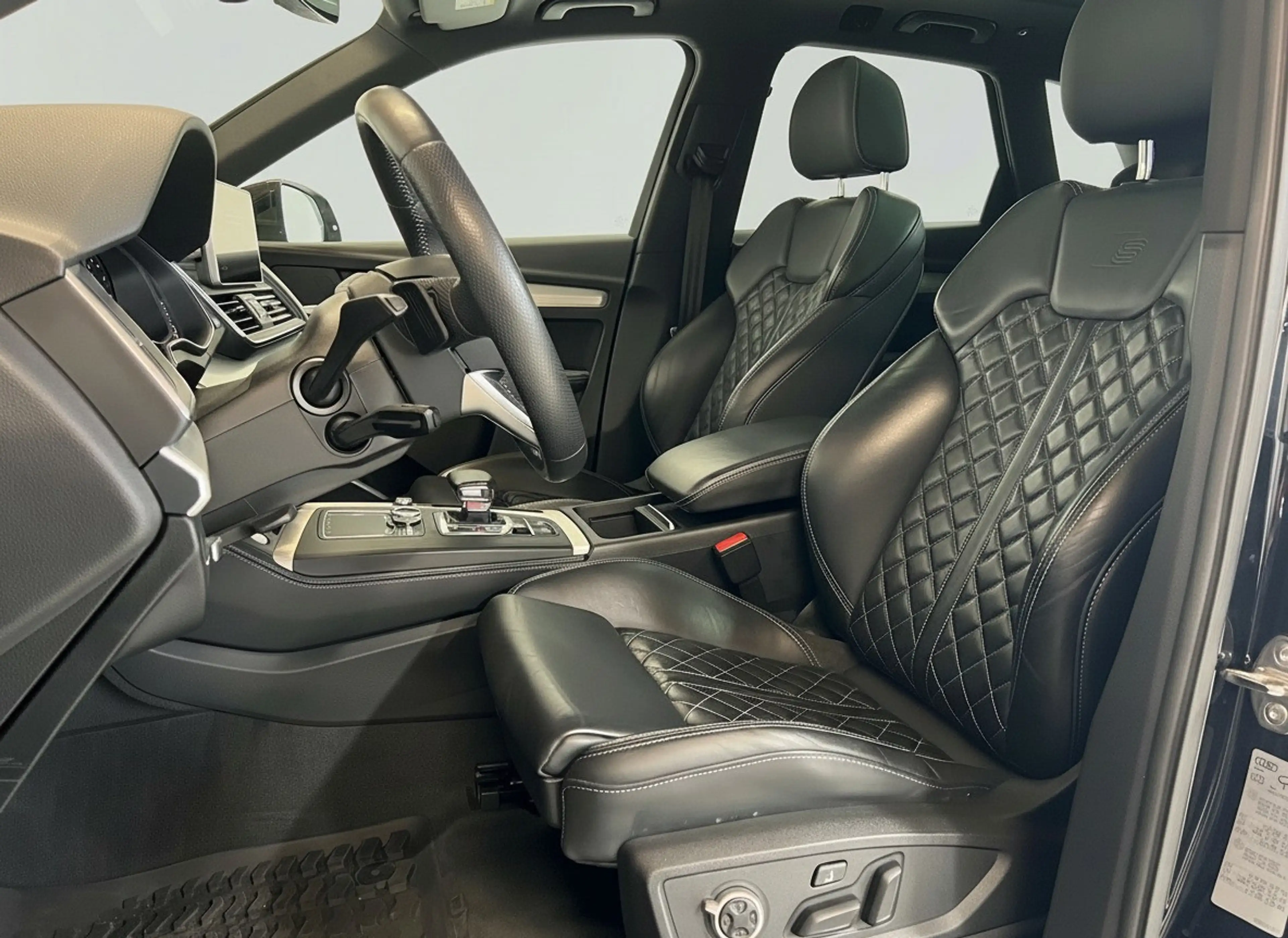 Audi Q5 55 TFSI e quattro Competition - S-line - Panorama — photo 7