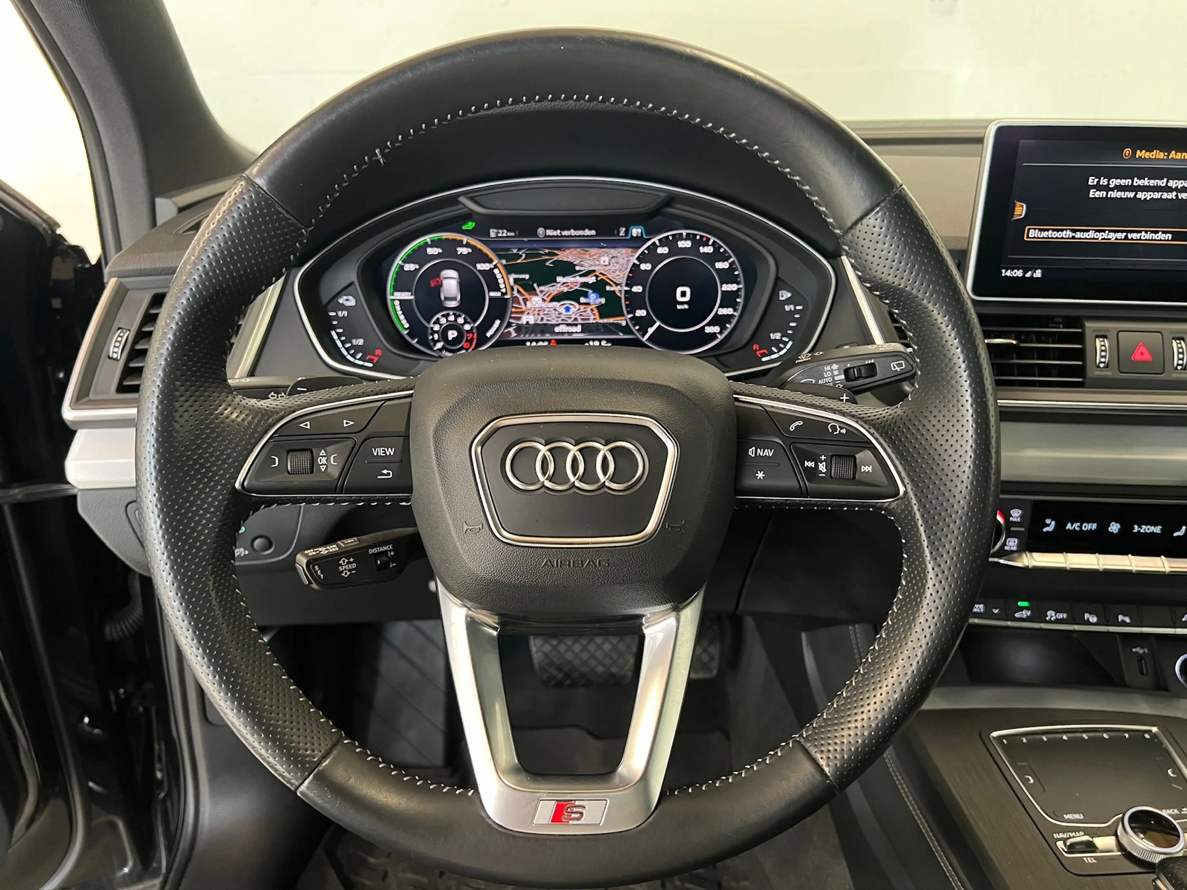Audi Q5 55 TFSI e quattro Competition - S-line - Panorama — photo 20