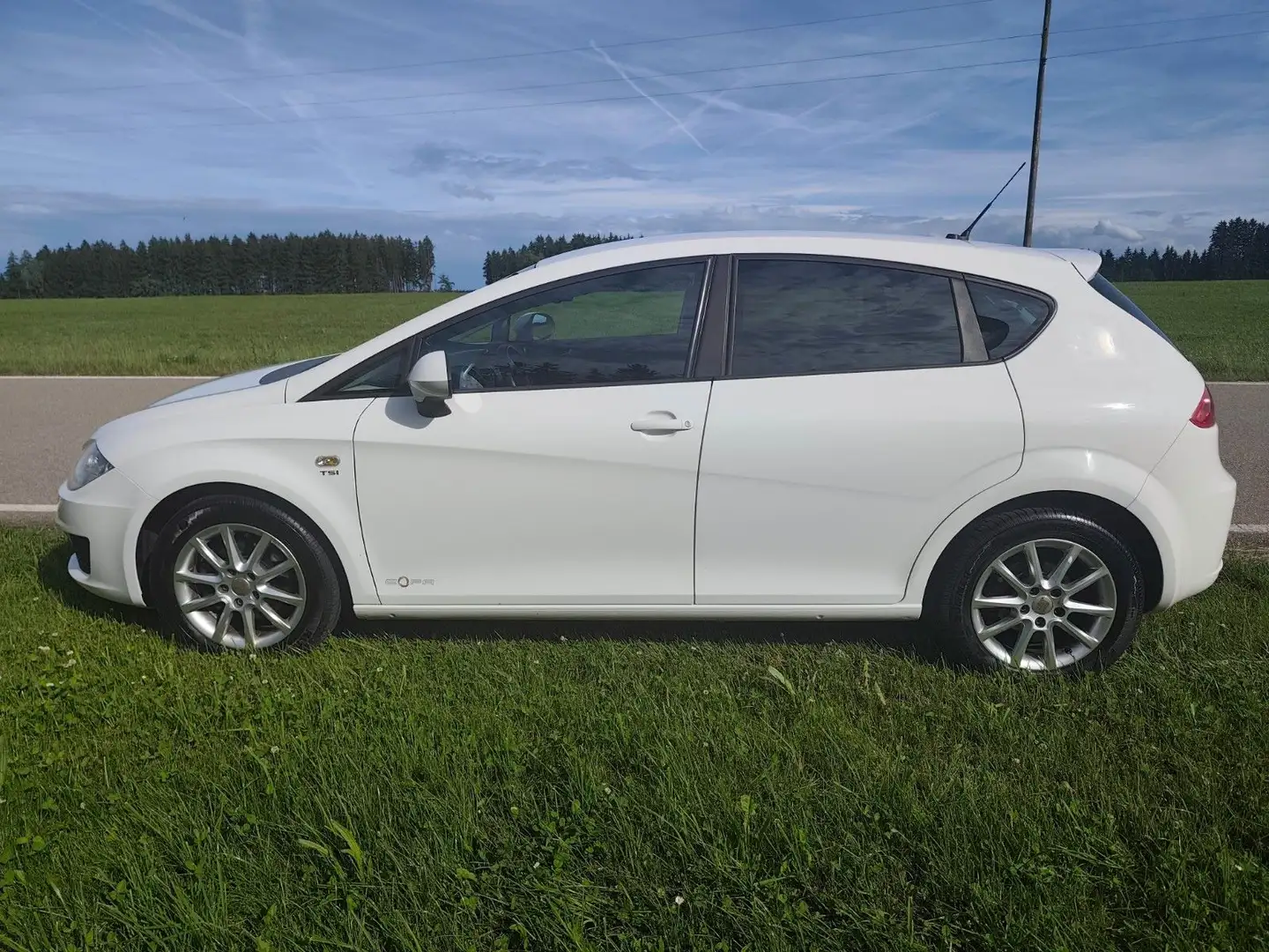 SEAT Leon Style Copa*top****incl.1 Jahr Garantie**** Weiß - 2