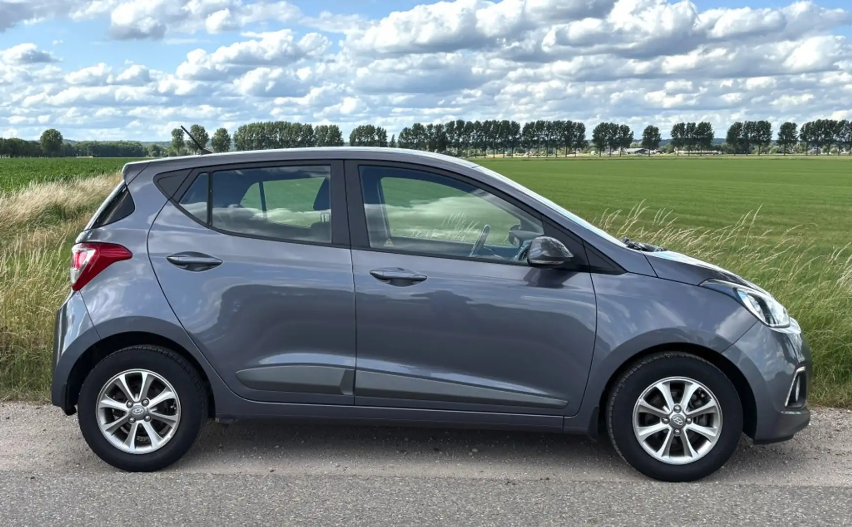 Hyundai i10 1.2i Automaat Autm Airco pdc Grijs - 2