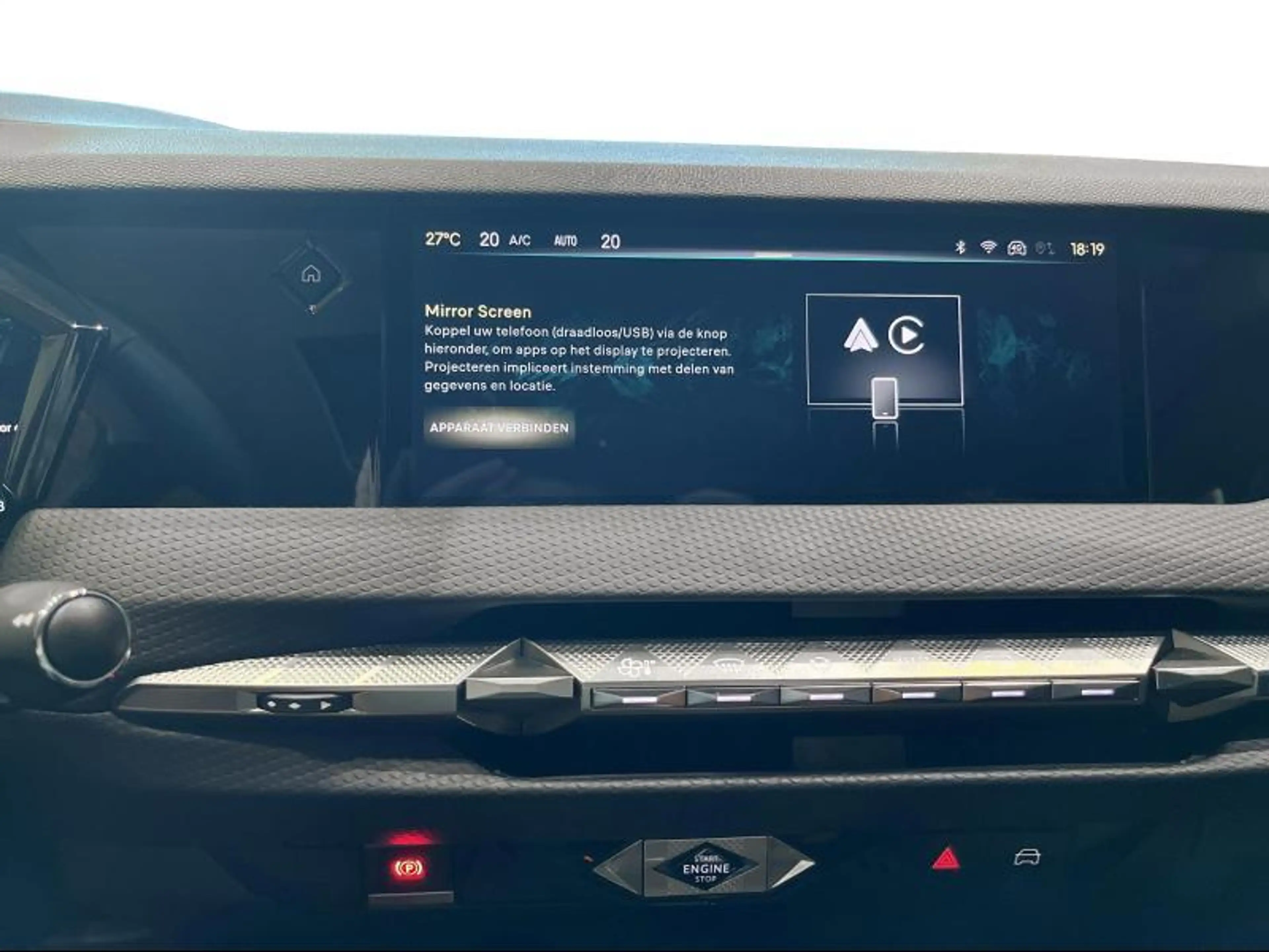 DS Automobiles DS 4 Hybrid Pallas — photo 15