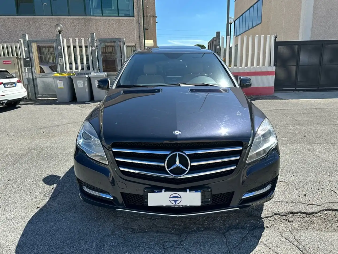 Mercedes-Benz R 350 CDI cat 4Matic Premium 265cv Nero - 2