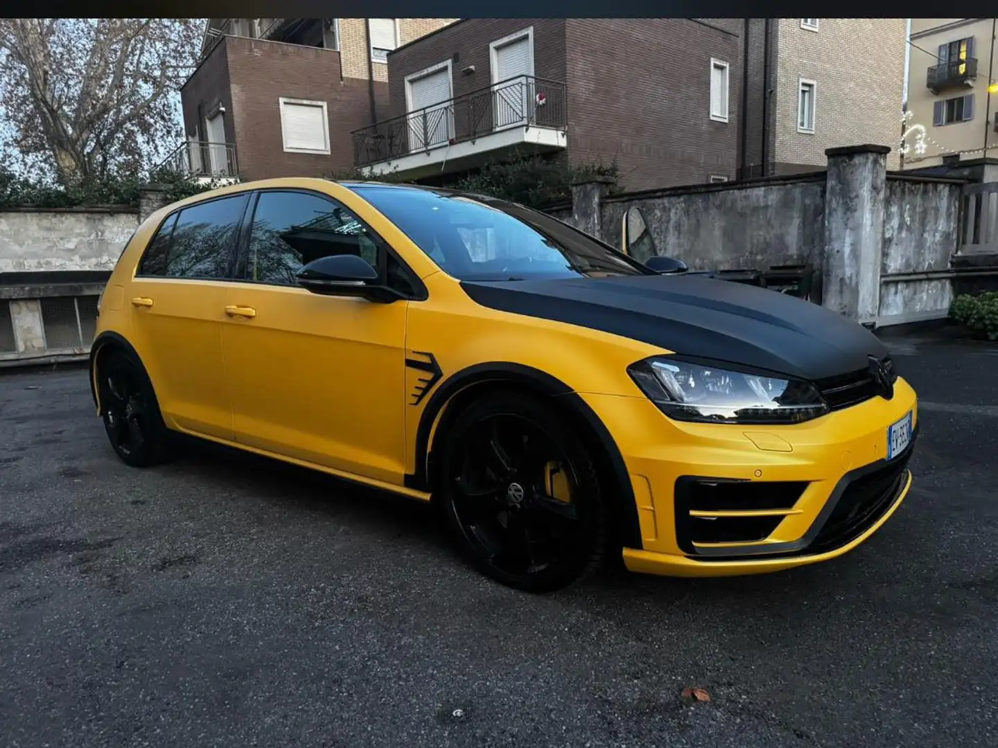 Volkswagen Golf Golf VII 2013 5p 2.0 tsi R 4motion dsg Giallo - 1
