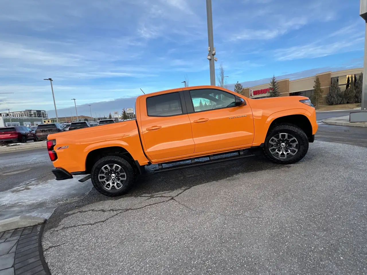 Chevrolet Colorado снимка Chevrolet Colorado