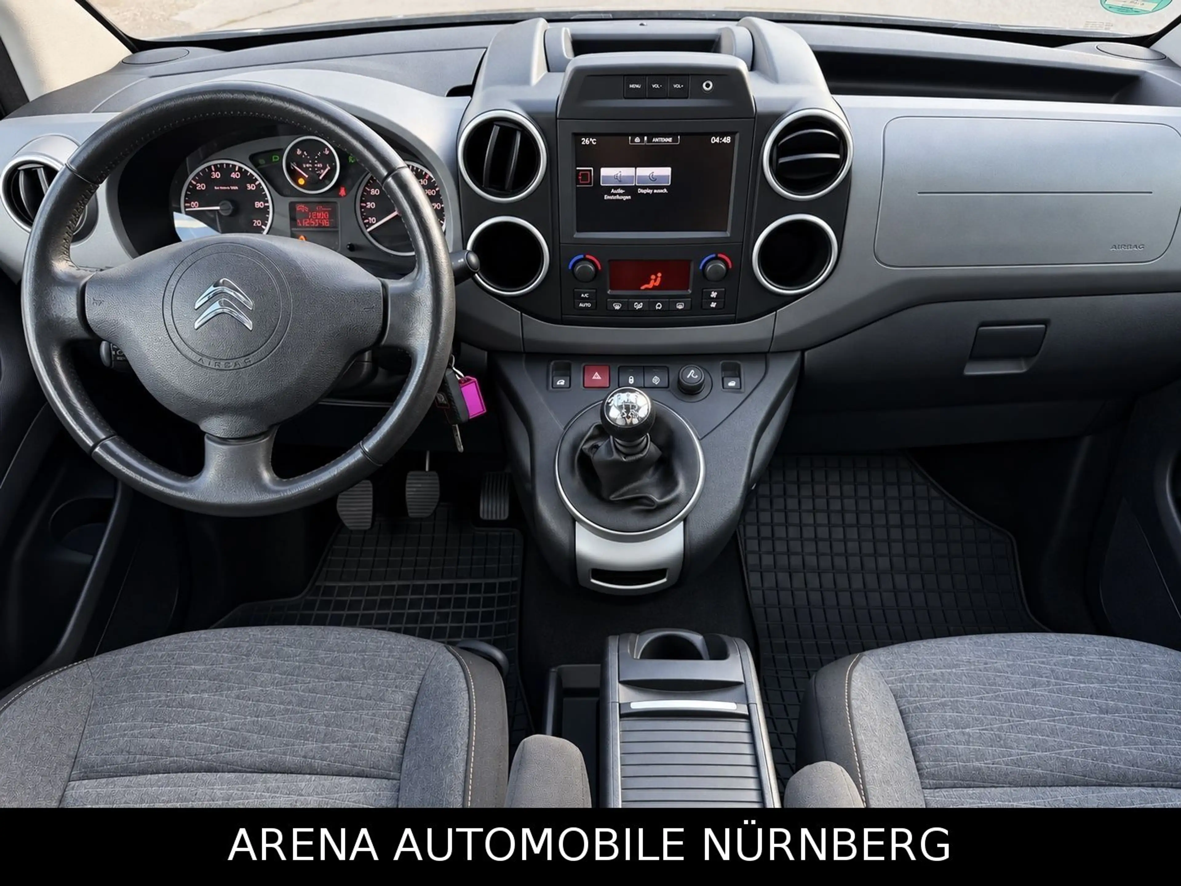Citroen Berlingo Kombi Shine 1.6 Blue-HDI*Panorama — photo 15