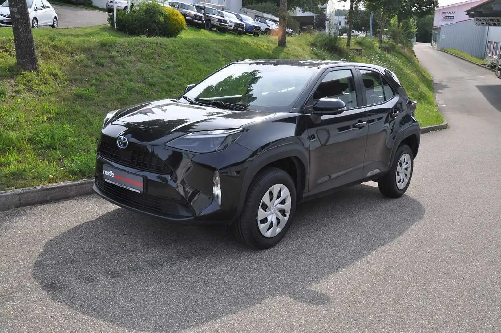 Toyota Yaris Cross Hybrid 1.5 VVT-i Business Edition Noir - 1