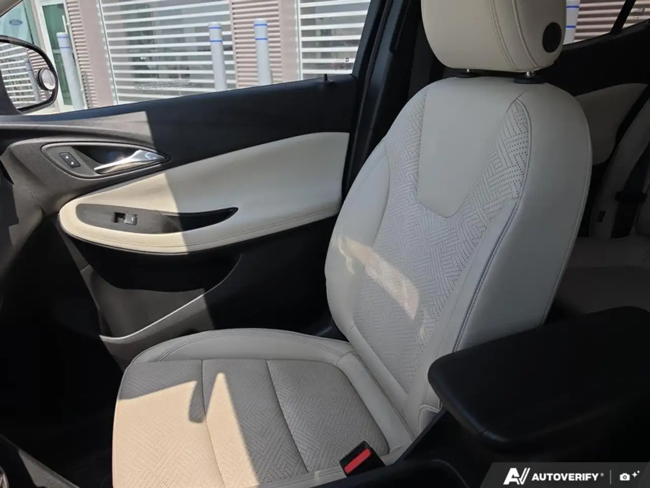 Buick Encore photo Buick Encore
