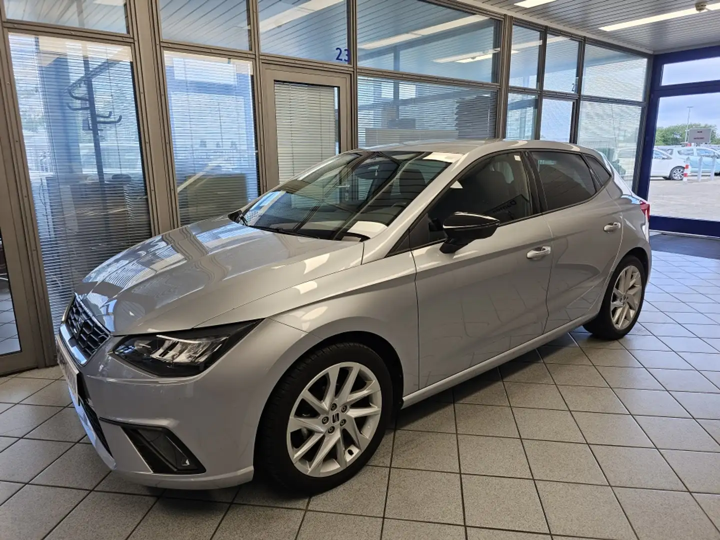 SEAT Ibiza FR App-Connect,LED,Sitzheizung Silber - 2