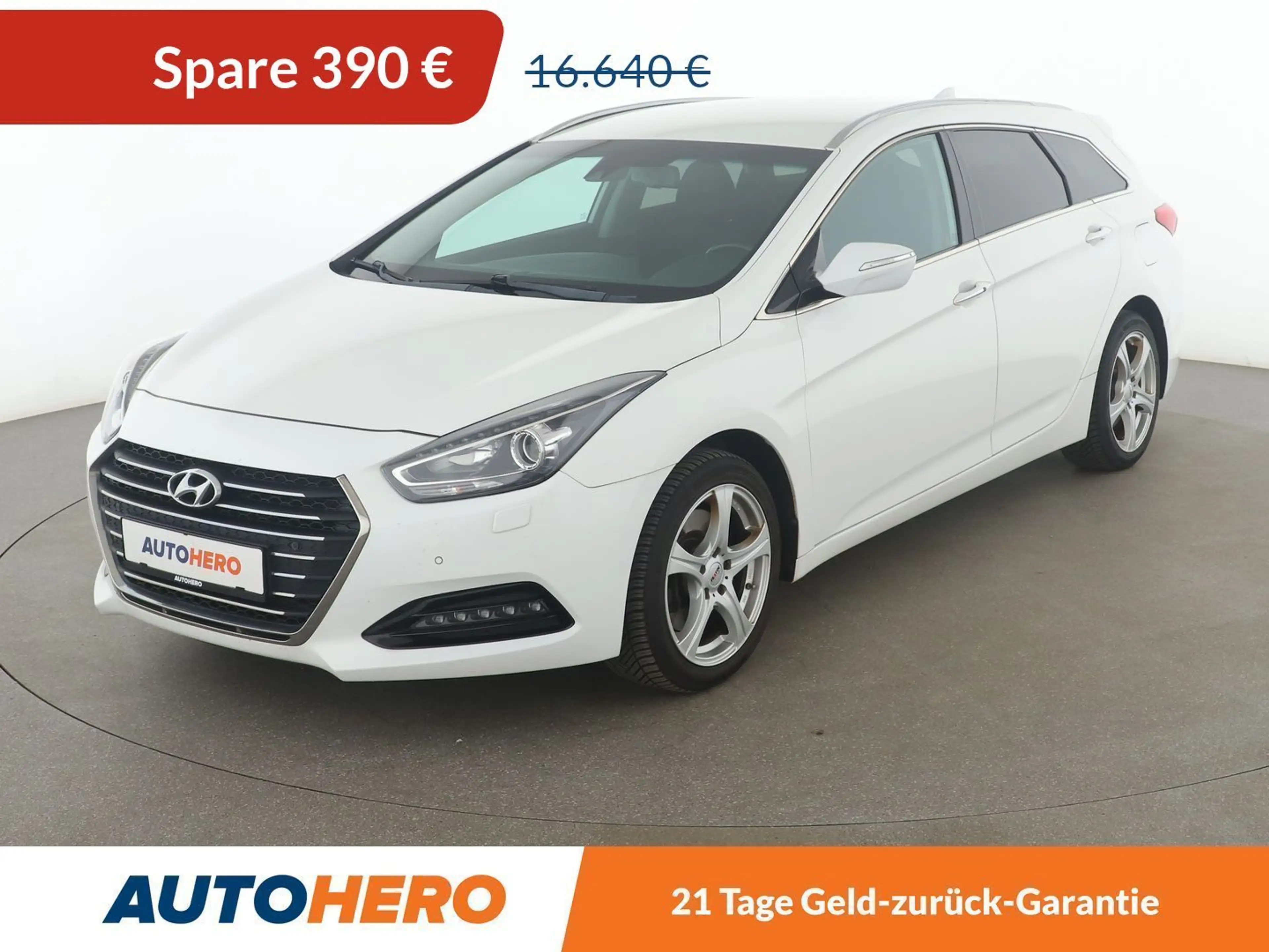 Hyundai i40 2.0 GDI Style Aut.*XENON*NAVI*TEMPO*CAM*PDC*SHZ*