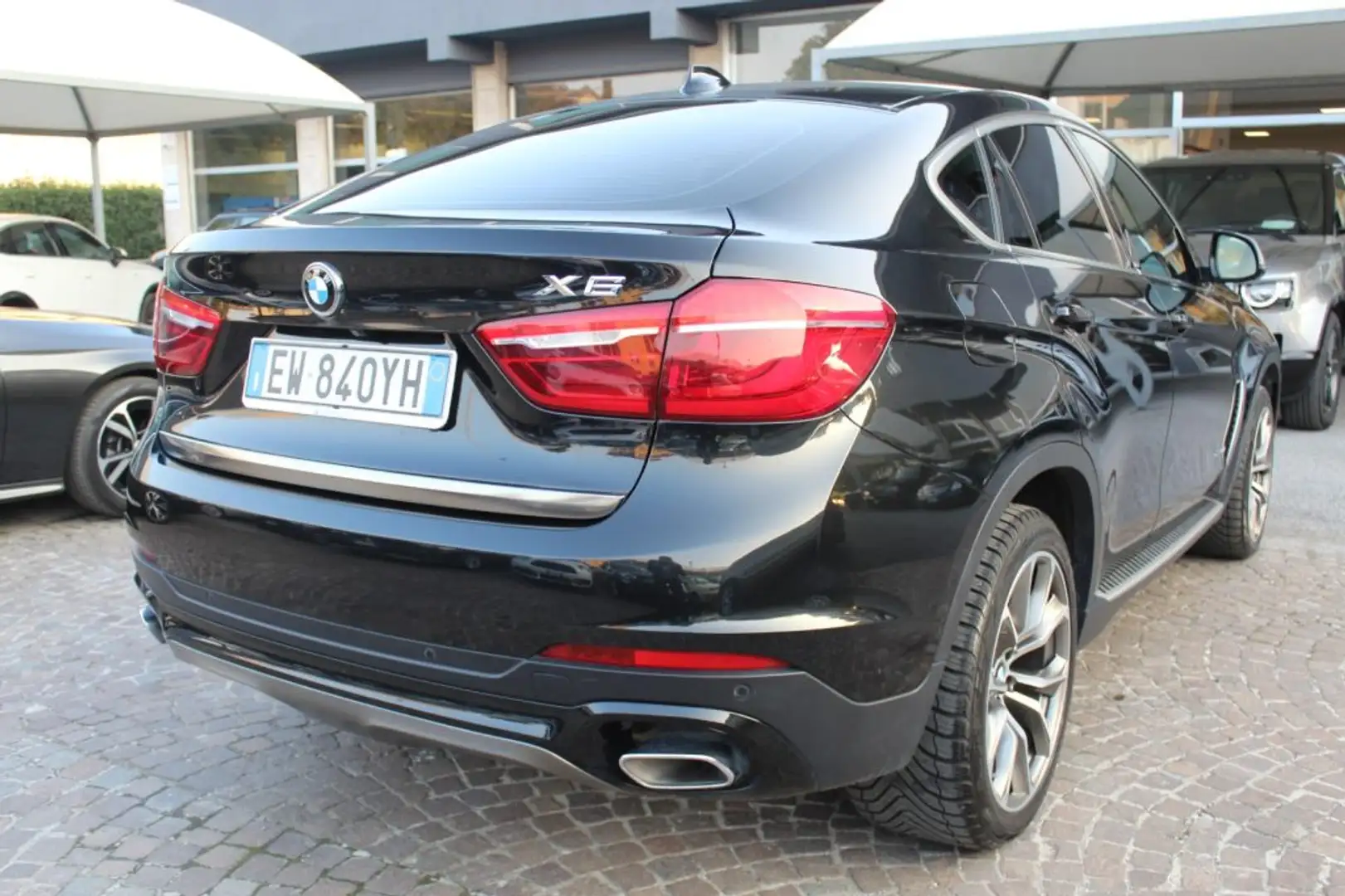 BMW X6 xDrive30d 258CV Gris - 2
