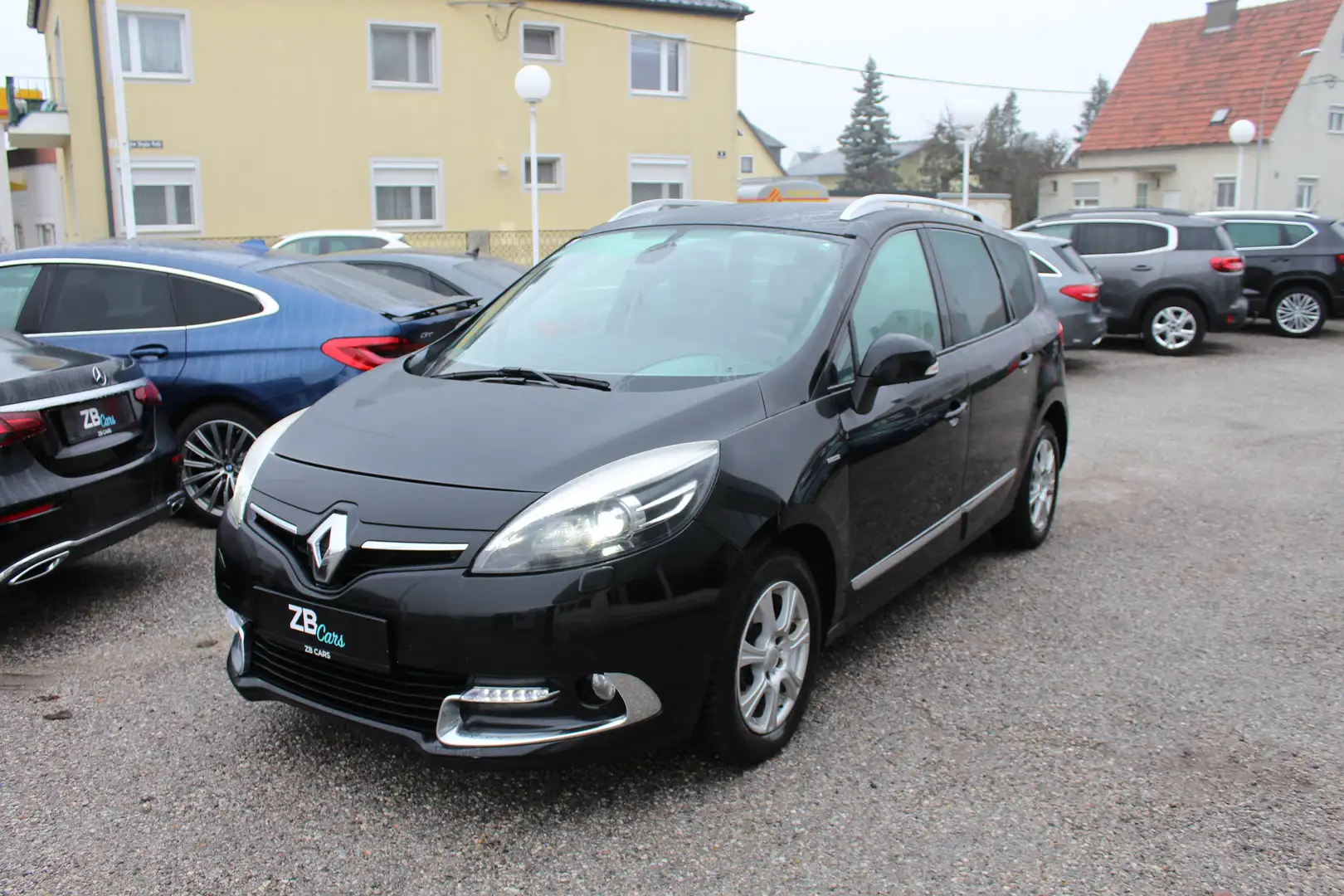 Renault Scenic Grand BOSE Edition // NAVI // Sitzheizung // AHK Noir - 2