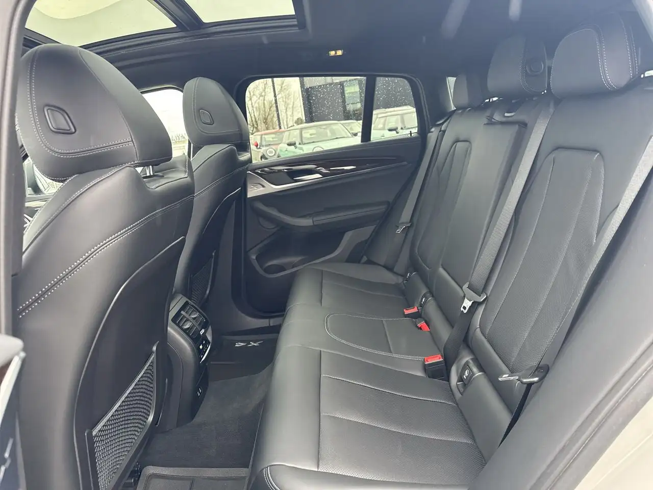 BMW X4 снимка BMW X4