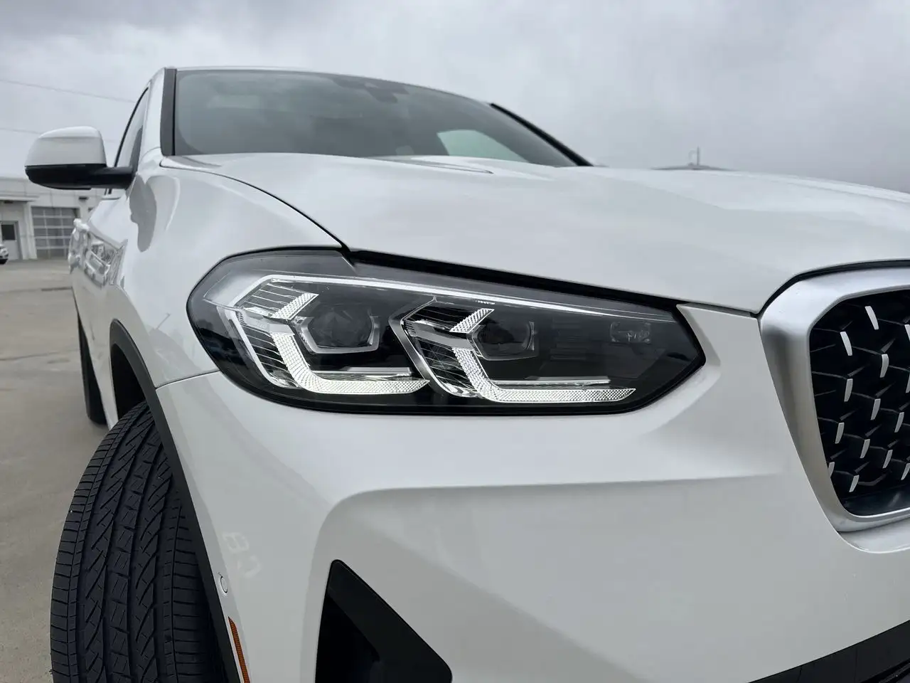BMW X4 снимка BMW X4
