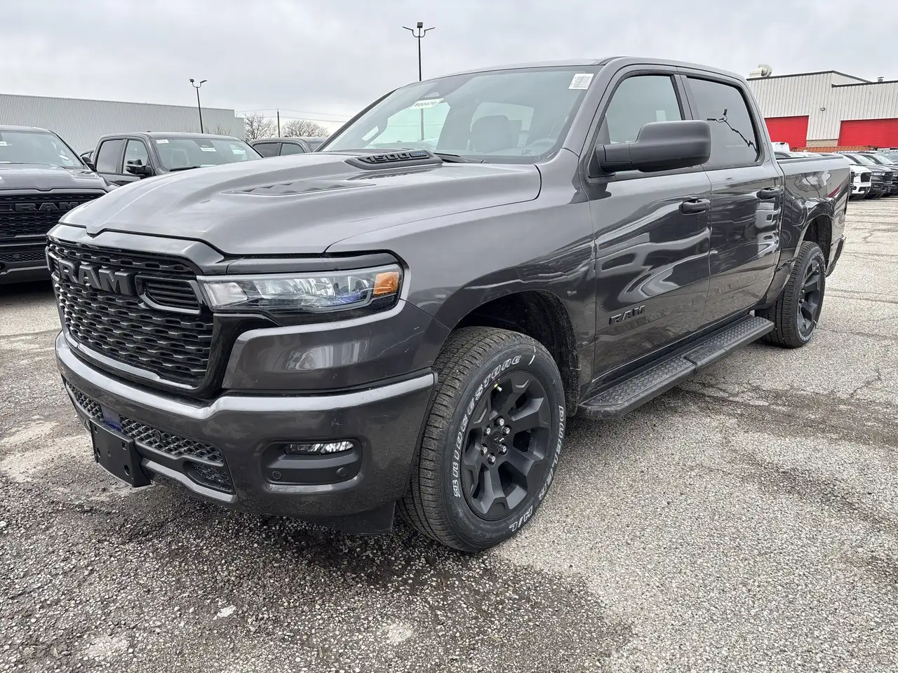RAM 1500 снимка RAM 1500