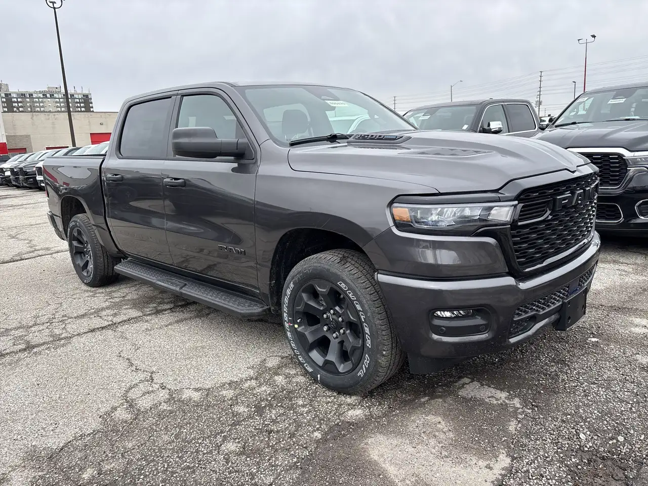 RAM 1500 снимка RAM 1500