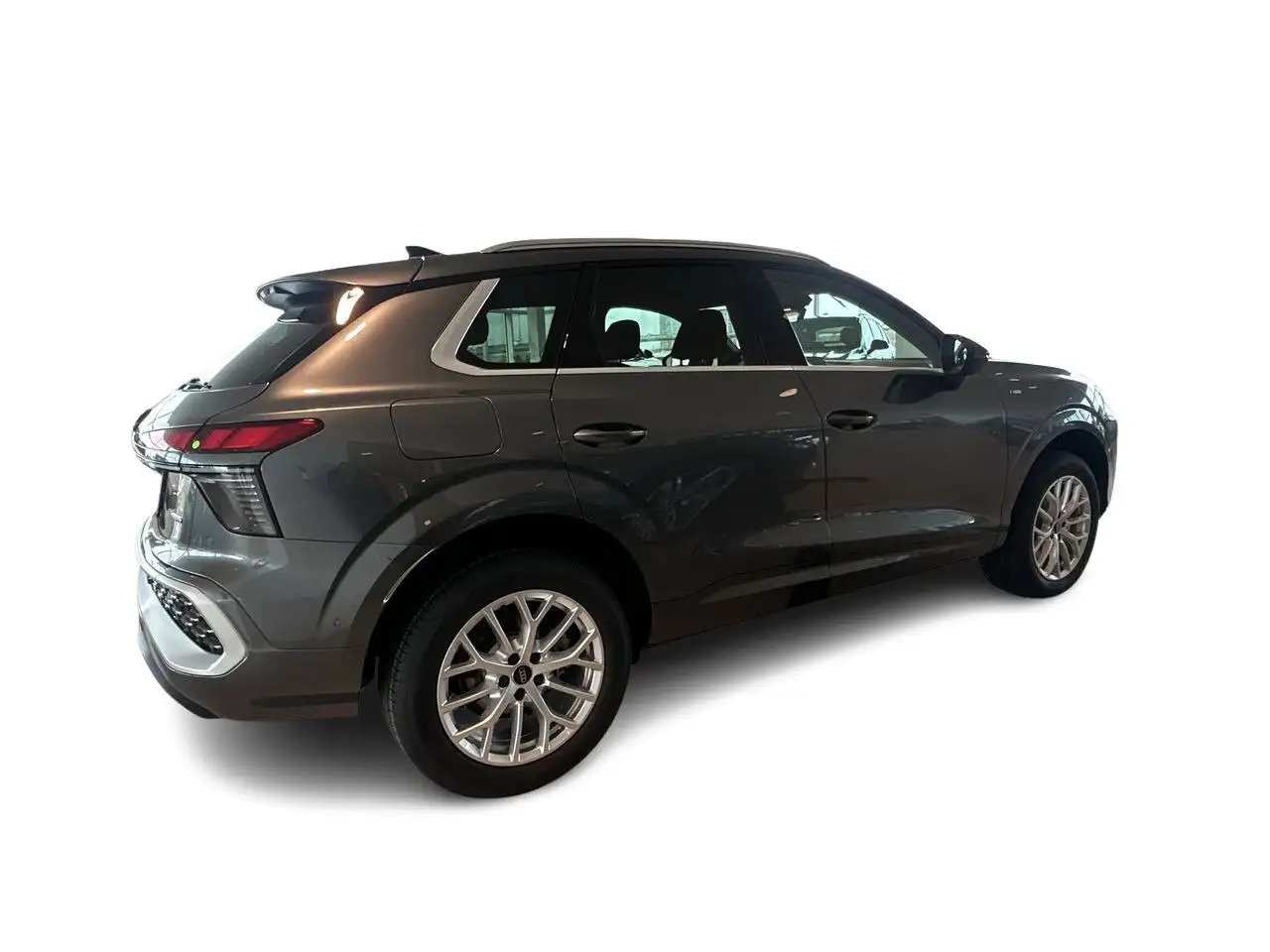 Audi Q3 снимка Audi Q3