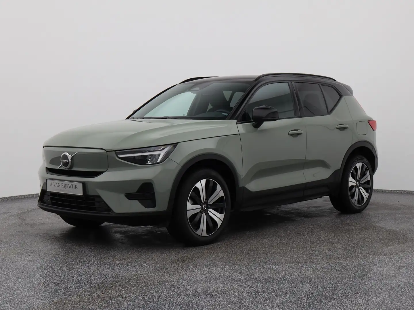 Volvo XC40 Recharge Core | CAMERA | STOEL- EN STUURVERW. | FA Groen - 1