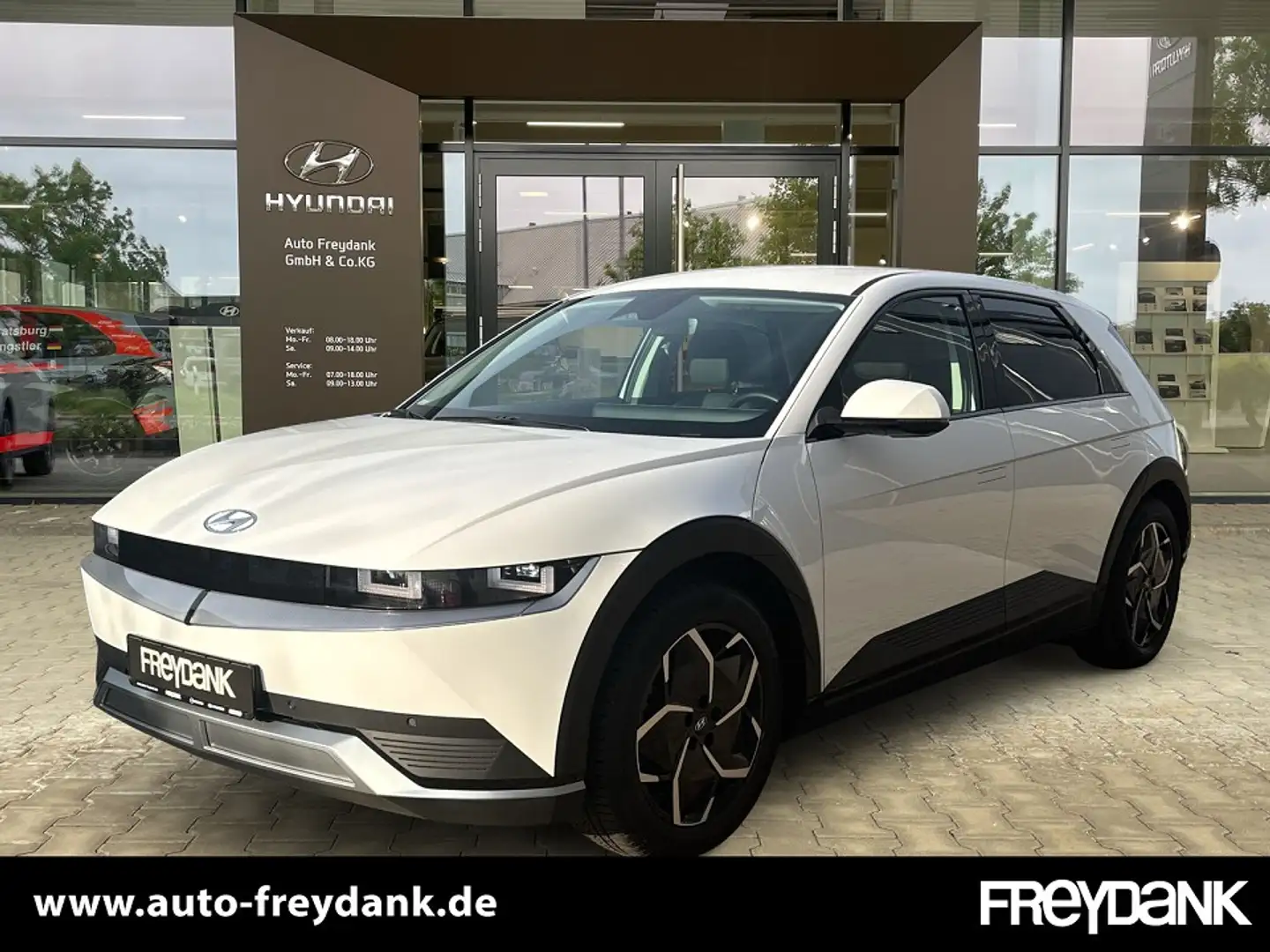 Hyundai IONIQ 5 77,4kWh Batt. AWD (325 PS) TECHNIQ Assistenz BOSE Wit - 1