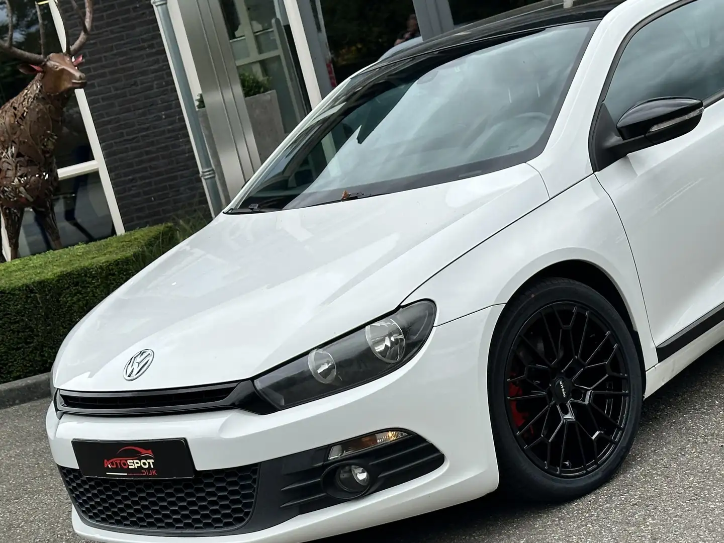 Volkswagen Scirocco 2.0 TSI Wit - 2