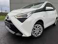 Toyota Aygo 1.0 VVT-i 5MT x-play II avec 21500 km ! Blanc - thumbnail 2